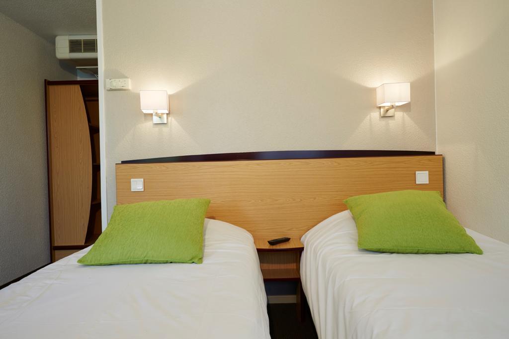 Campanile Lille - Lomme Hotell Exteriör bild