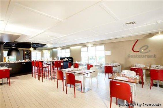 Campanile Lille - Lomme Hotell Restaurang bild
